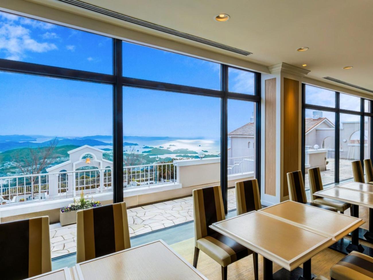 Yumihari-No-Oka Hotel Сасебо Экстерьер фото