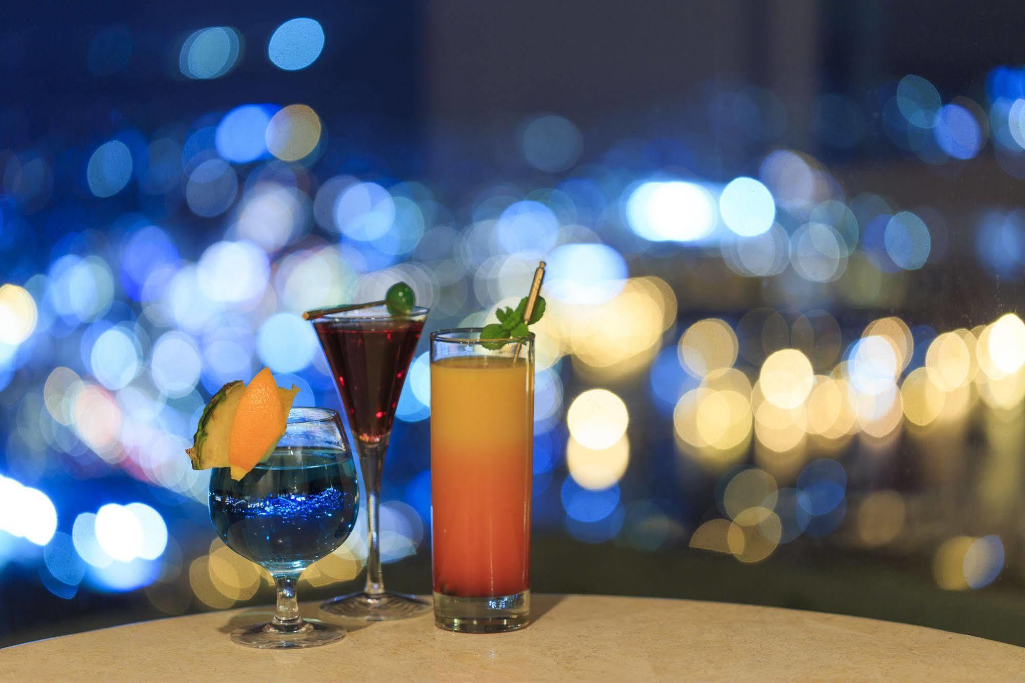 Yumihari-No-Oka Hotel Сасебо Экстерьер фото